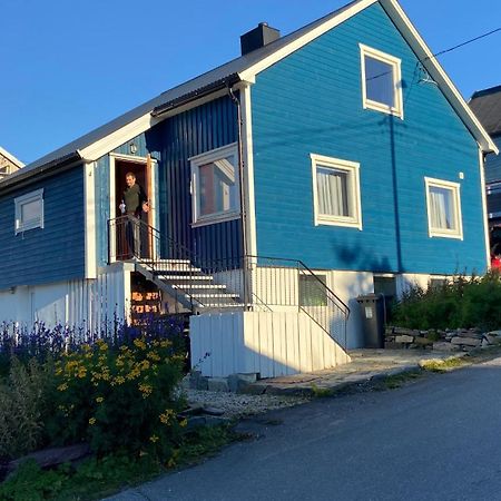 Blue House II At The End Of The World Lägenhet Mehamn Exteriör bild